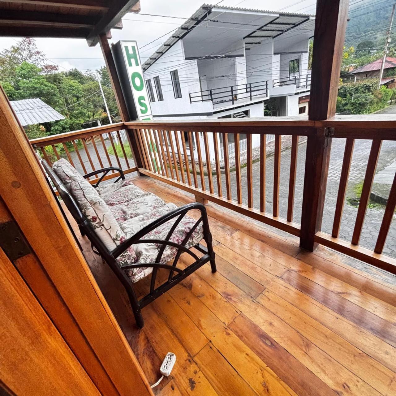 Hostal Vista Verde Mindo Luaran gambar