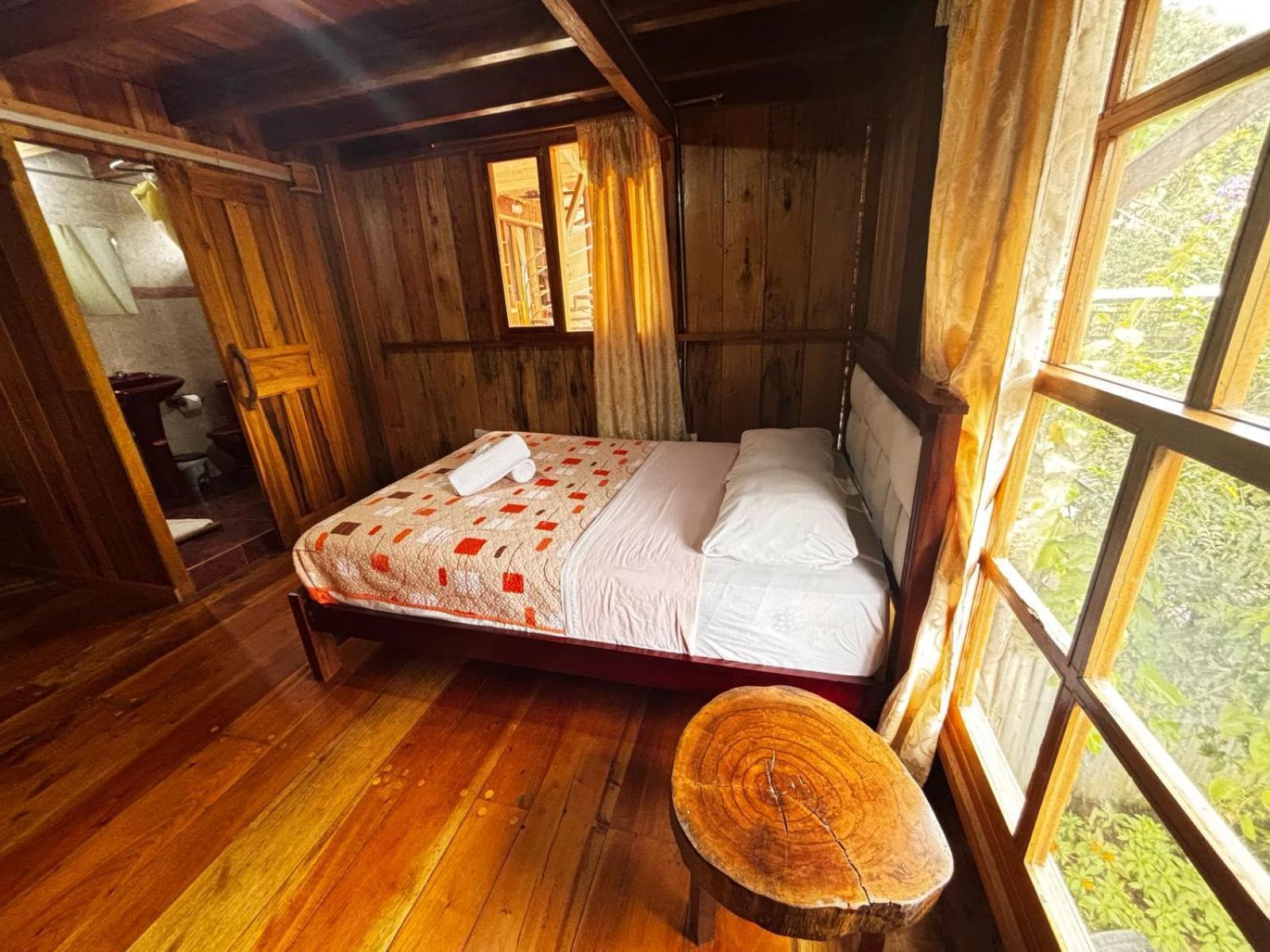 Hostal Vista Verde Mindo Luaran gambar