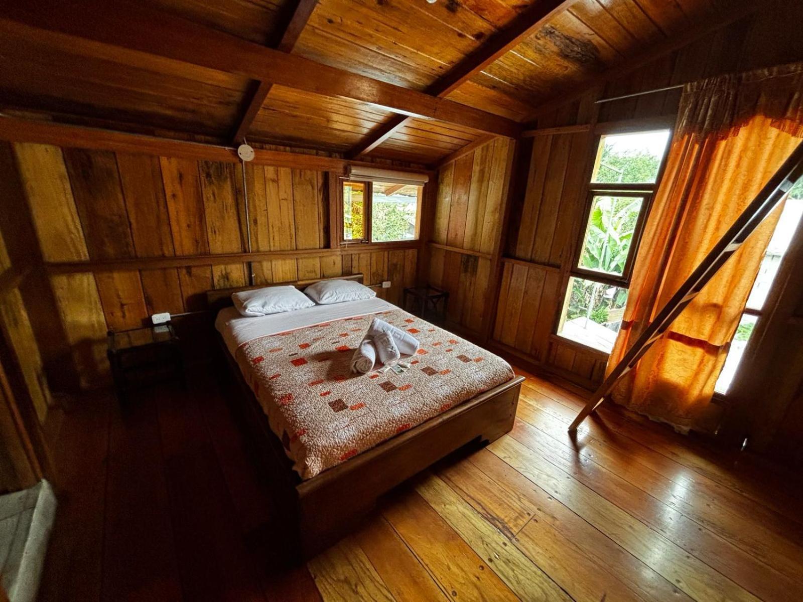 Hostal Vista Verde Mindo Luaran gambar